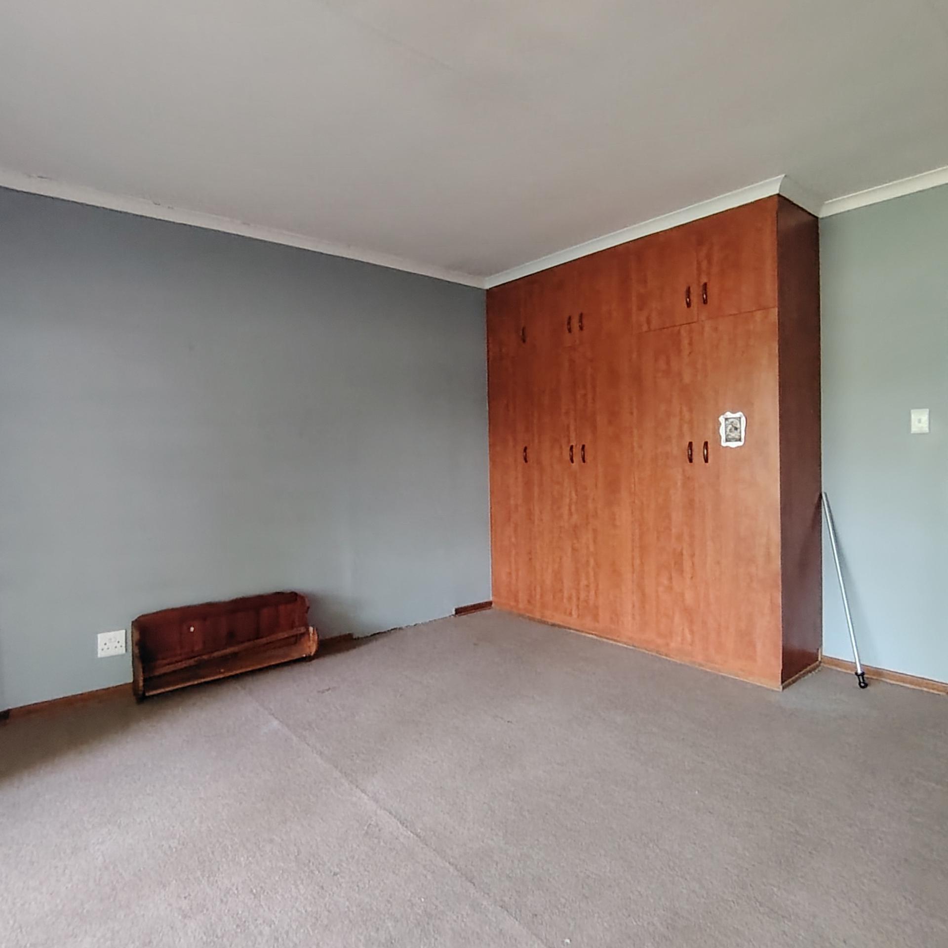 Bed Room 3 of property in Roodewal