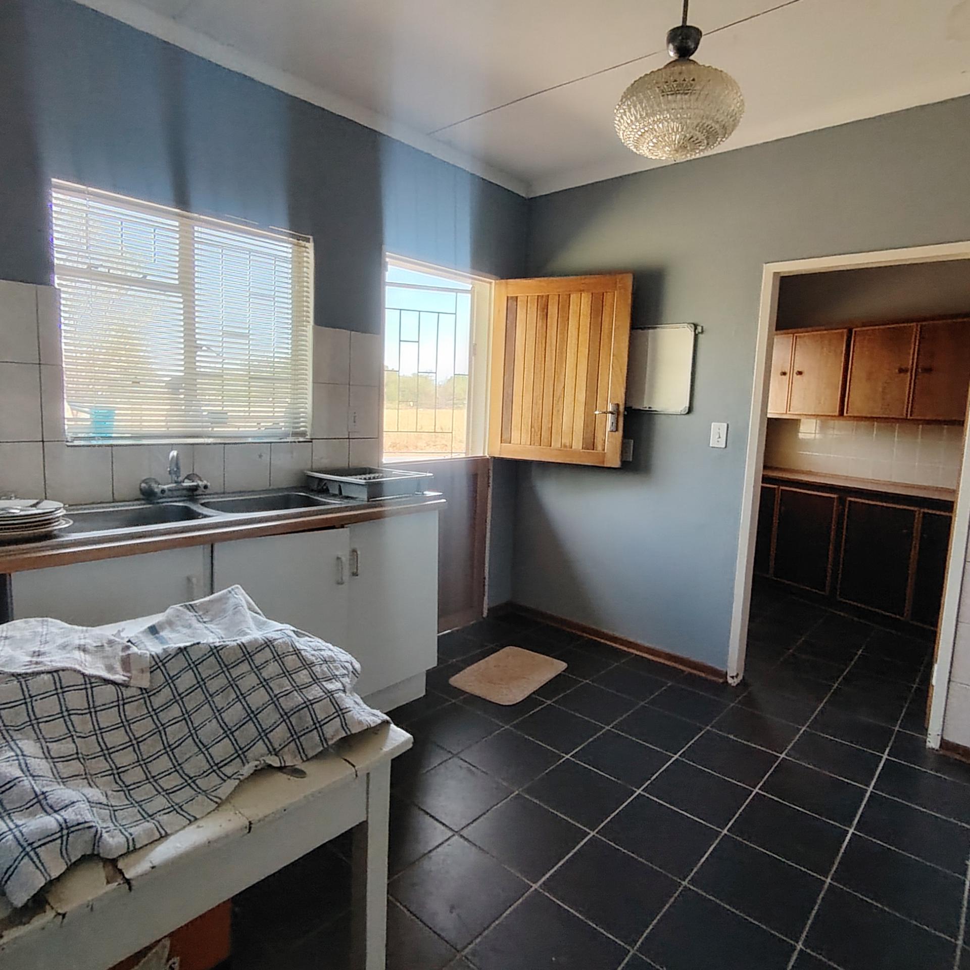 Laundry Room  of property in Roodewal