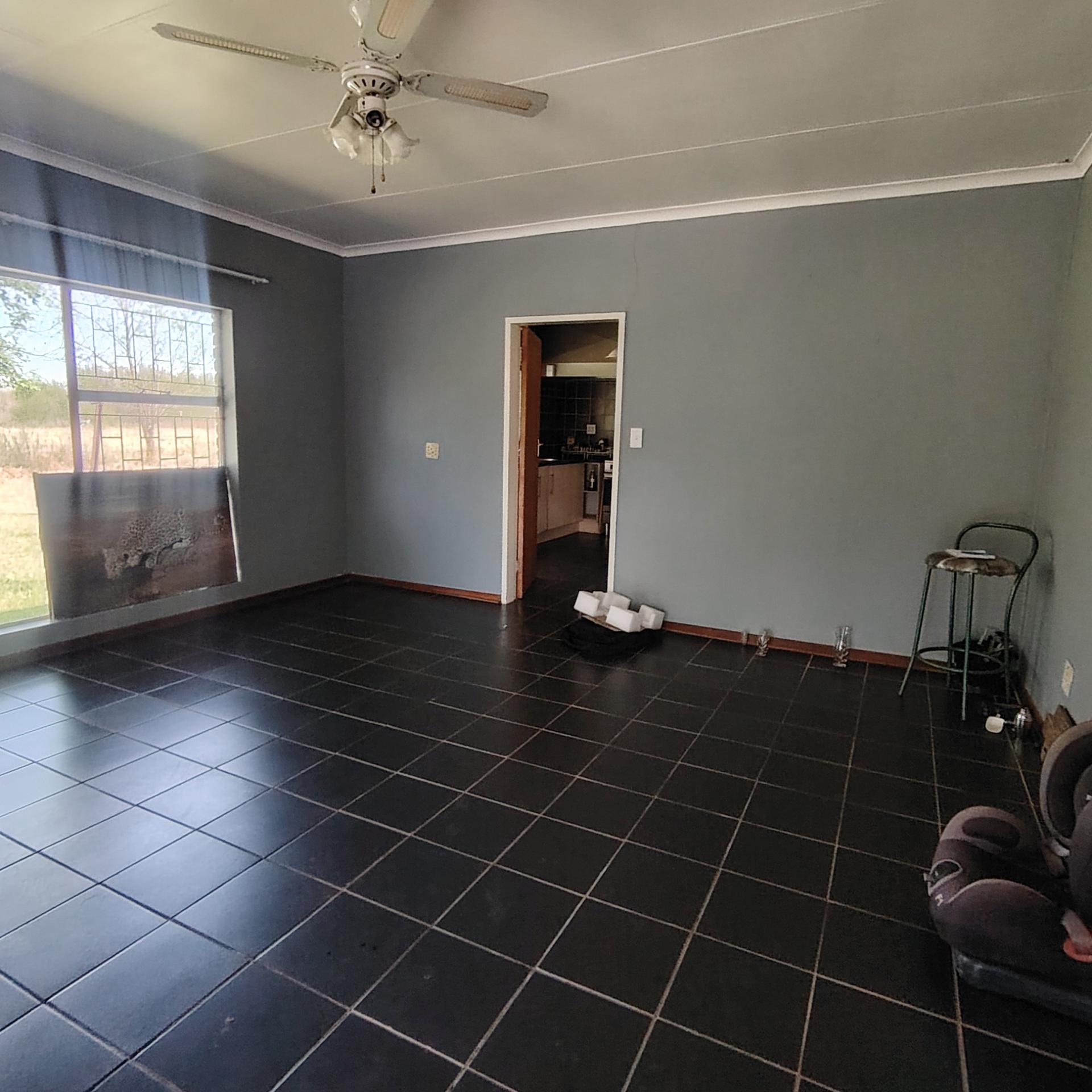 Dining Room of property in Roodewal