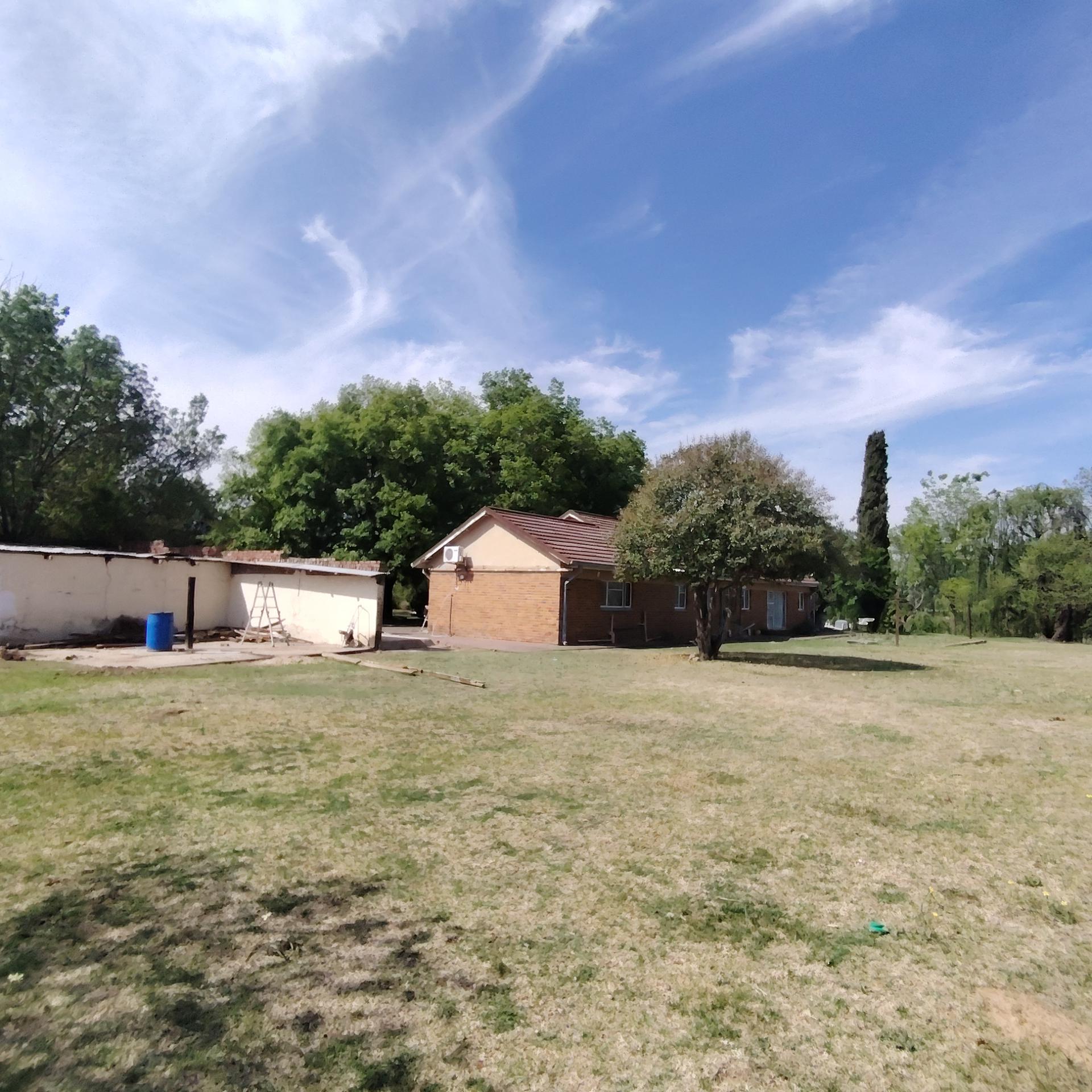 Backyard of property in Roodewal