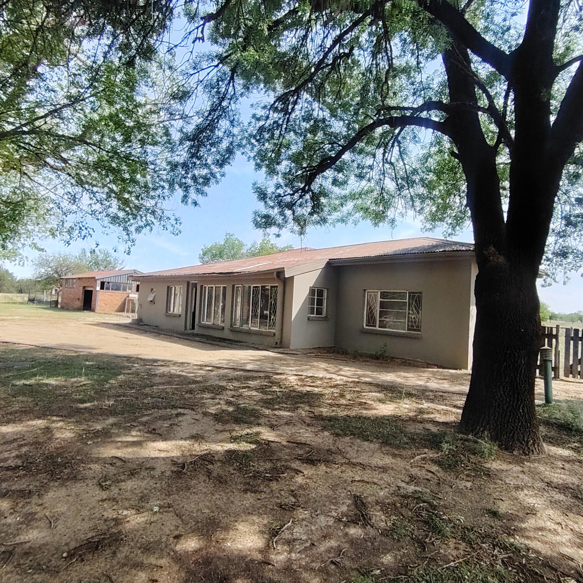 Backyard of property in Roodewal