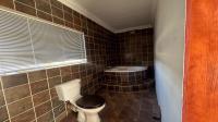 Bathroom 3+ of property in Roodewal