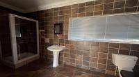 Bathroom 3+ of property in Roodewal