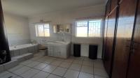 Bathroom 3+ of property in Roodewal