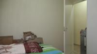 Bed Room 1 - 9 square meters of property in Azaadville Gardens