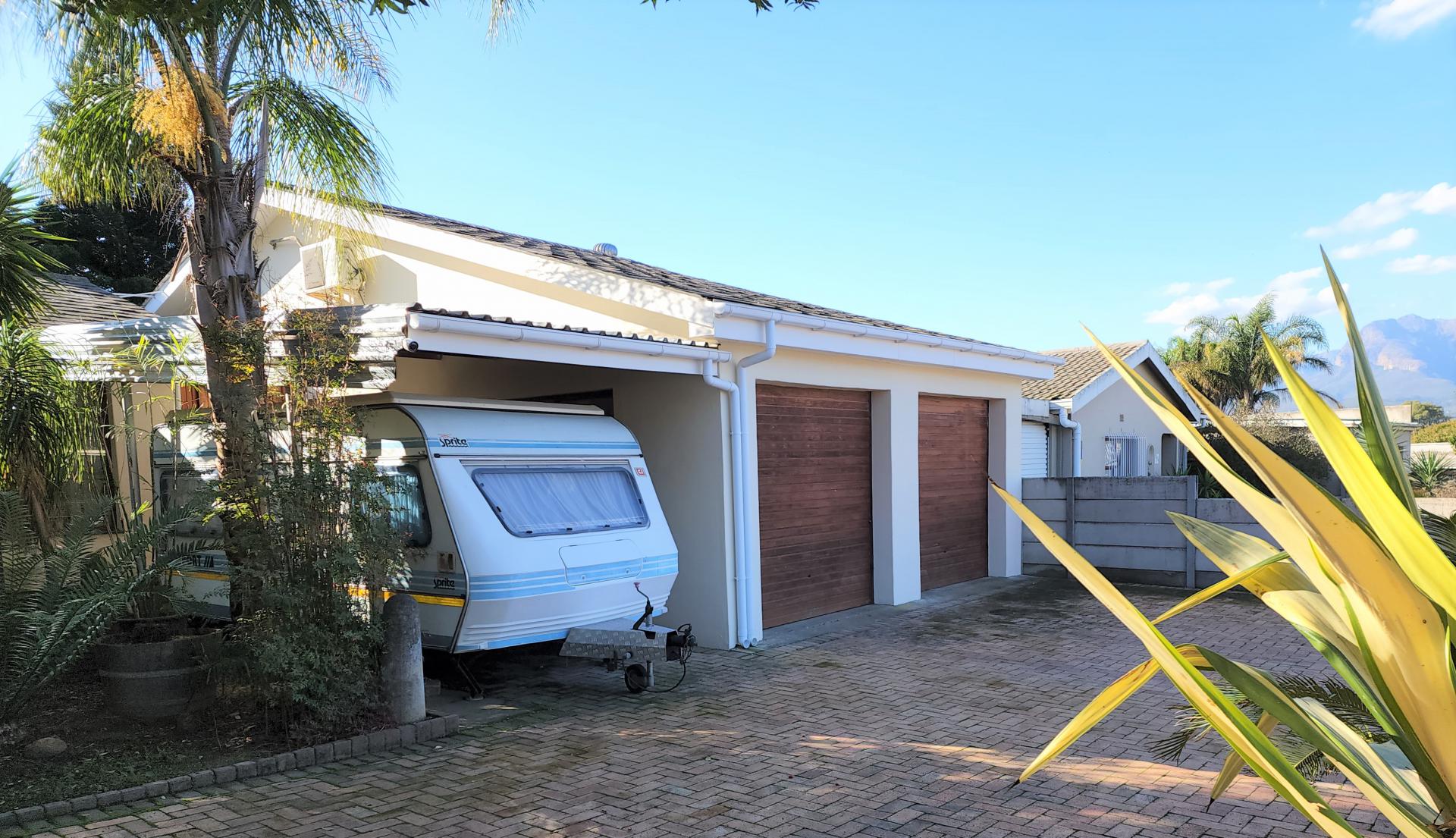  of property in Paarl