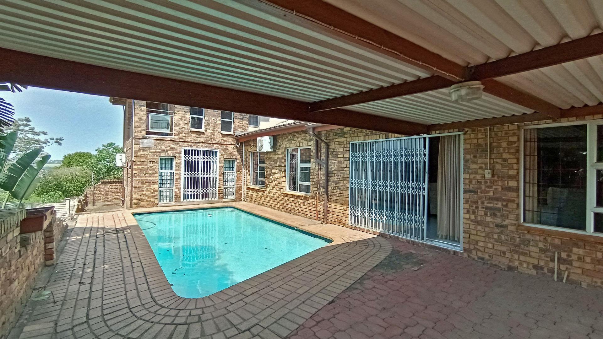 Patio - 43 square meters of property in Pietermaritzburg (KZN)