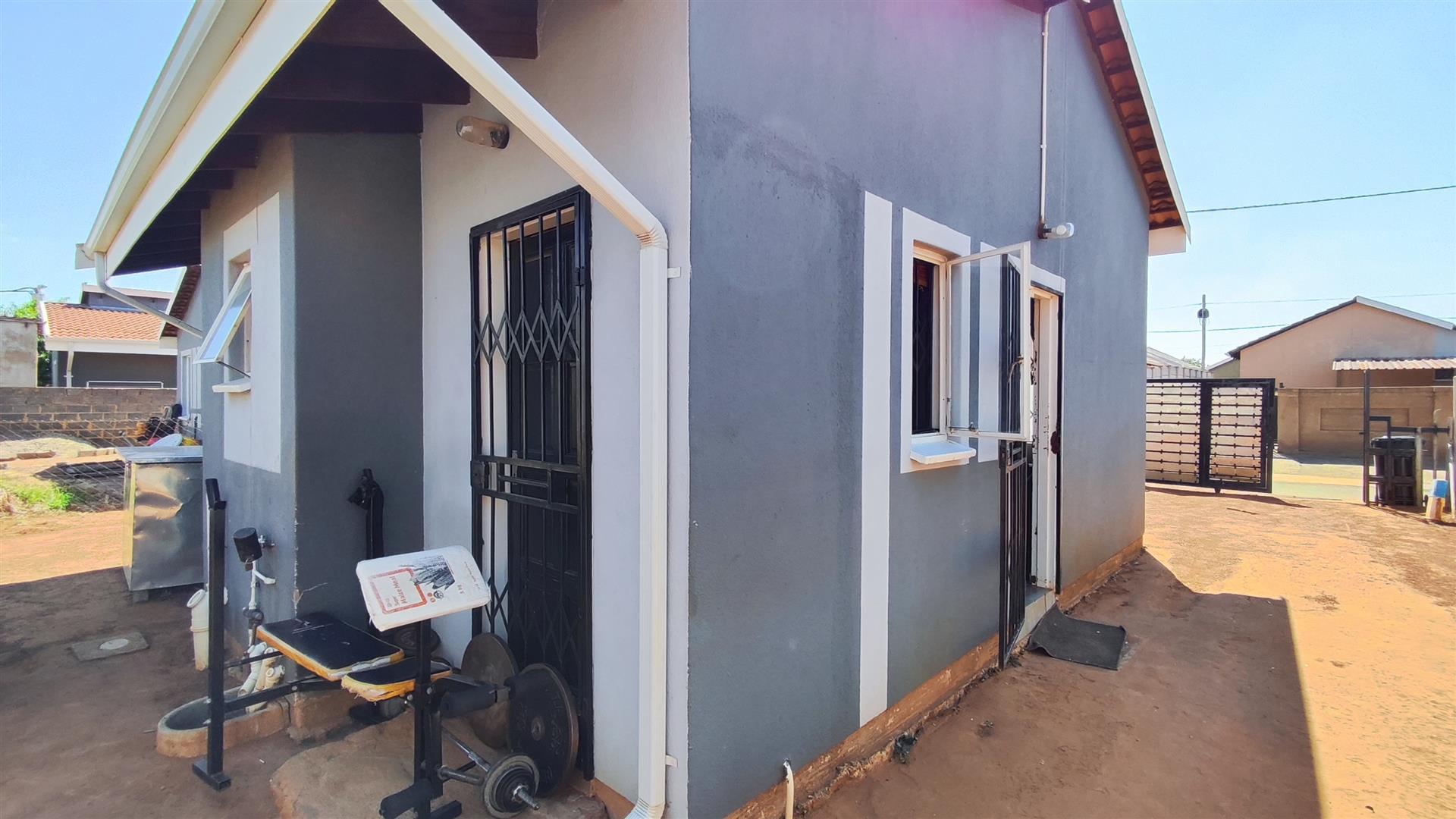 Backyard of property in Savanna City