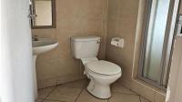 Bathroom 1 of property in Karenpark