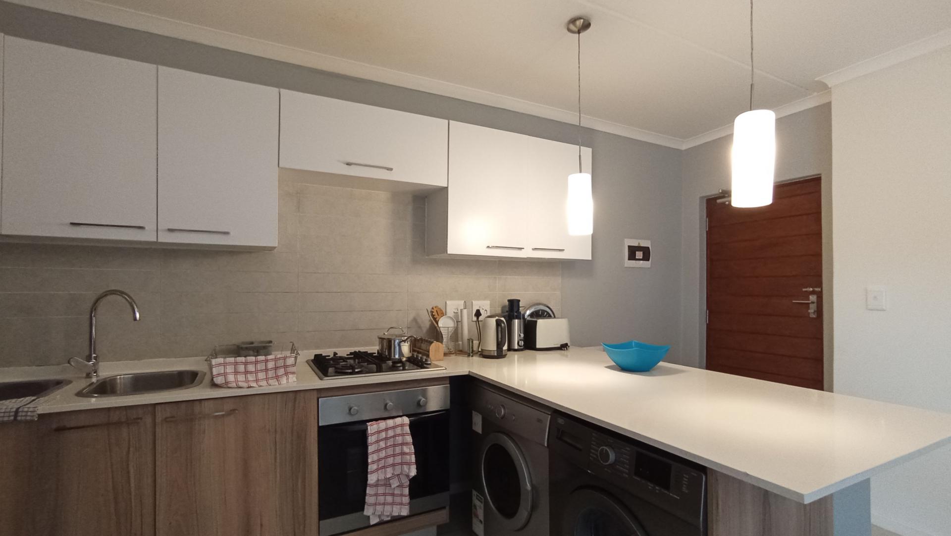 Kitchen - 7 square meters of property in Westlake View