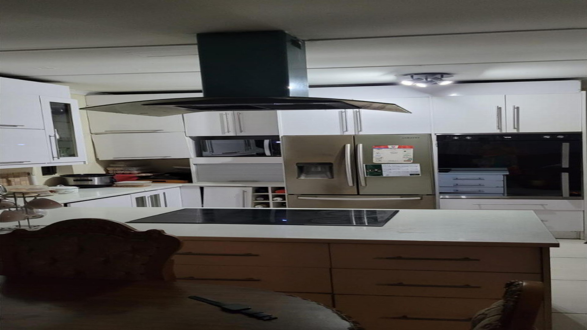 Kitchen of property in Gonubie