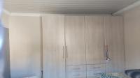 Bed Room 1 of property in Umlazi