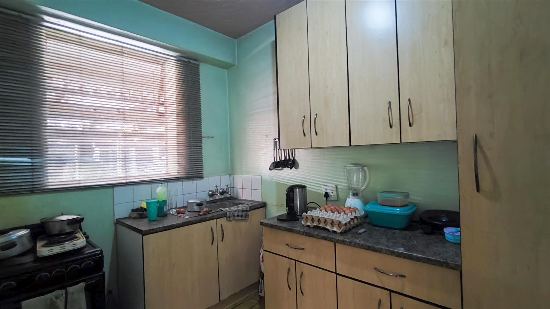 Kitchen - 7 square meters of property in Kempton Park
