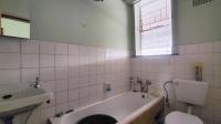 Bathroom 1 - 4 square meters of property in Kempton Park