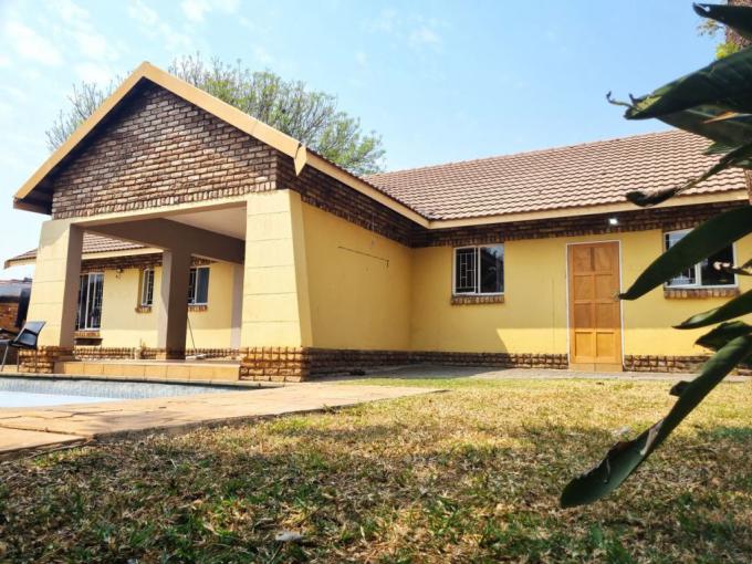 3 Bedroom Simplex for Sale For Sale in Waterval East - MR694252