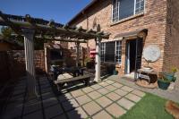 2 Bedroom 1 Bathroom Flat/Apartment for Sale for sale in Annlin