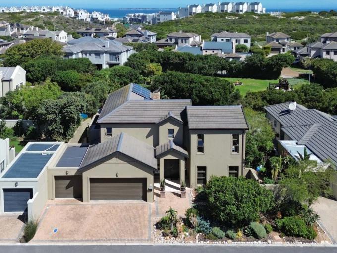 4 Bedroom House for Sale For Sale in Big bay - MR694281