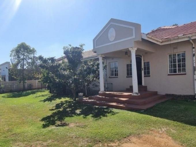 4 Bedroom House for Sale For Sale in Eden Glen - MR694292