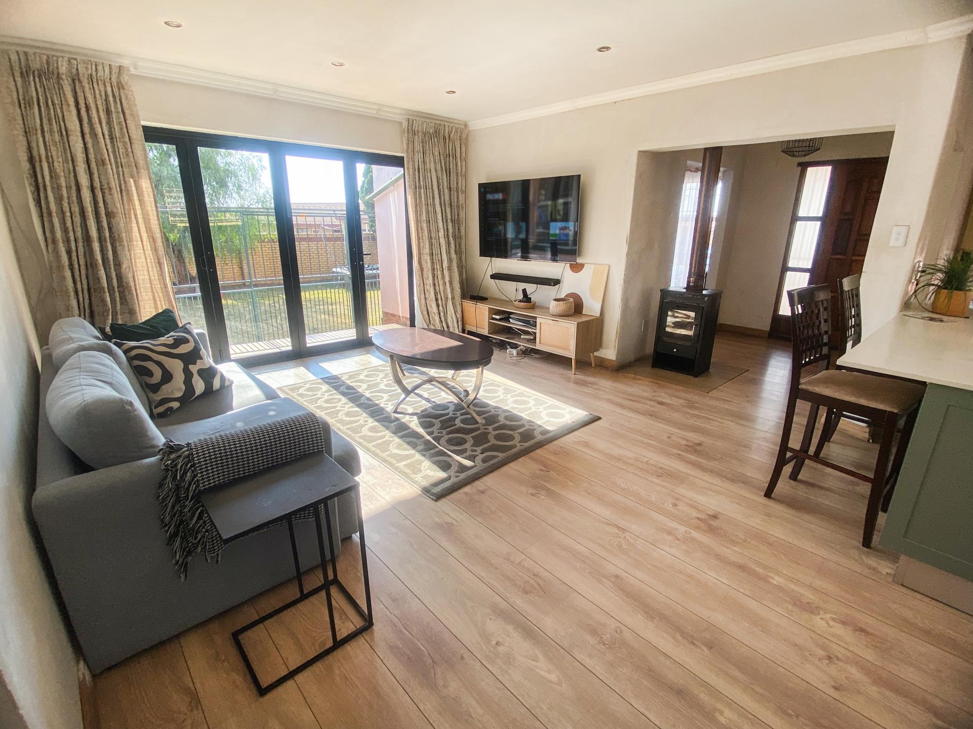  of property in Wilropark