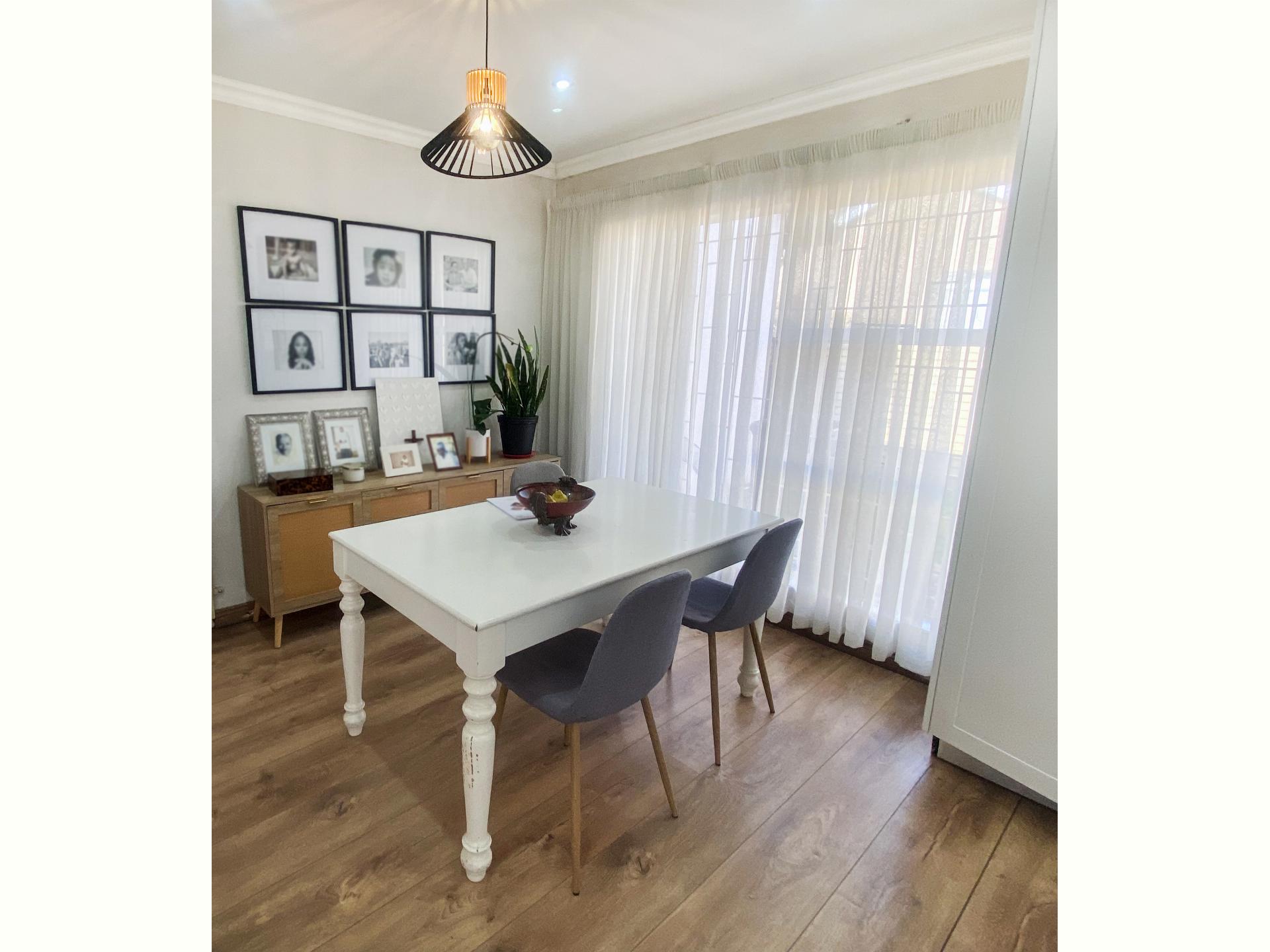  of property in Wilropark