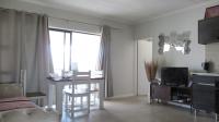 Lounges - 17 square meters of property in Bryanston