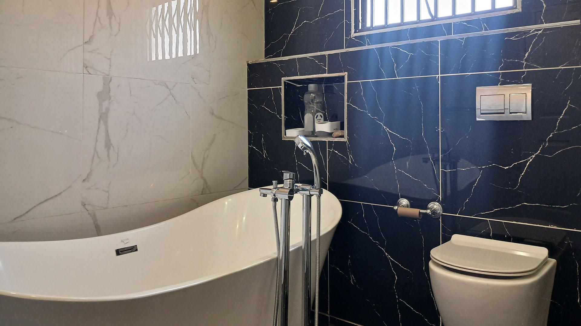 Laundry Room  of property in Protea Glen