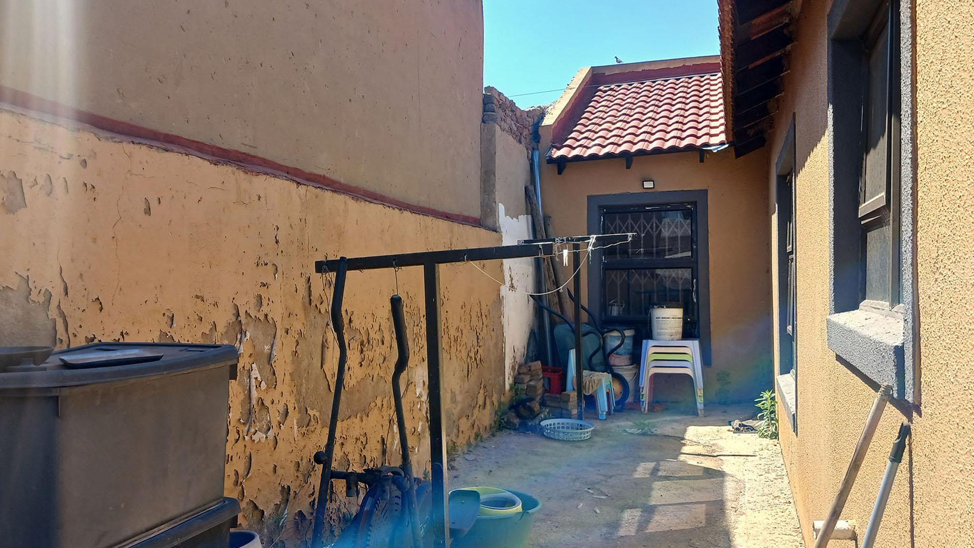 Backyard of property in Protea Glen