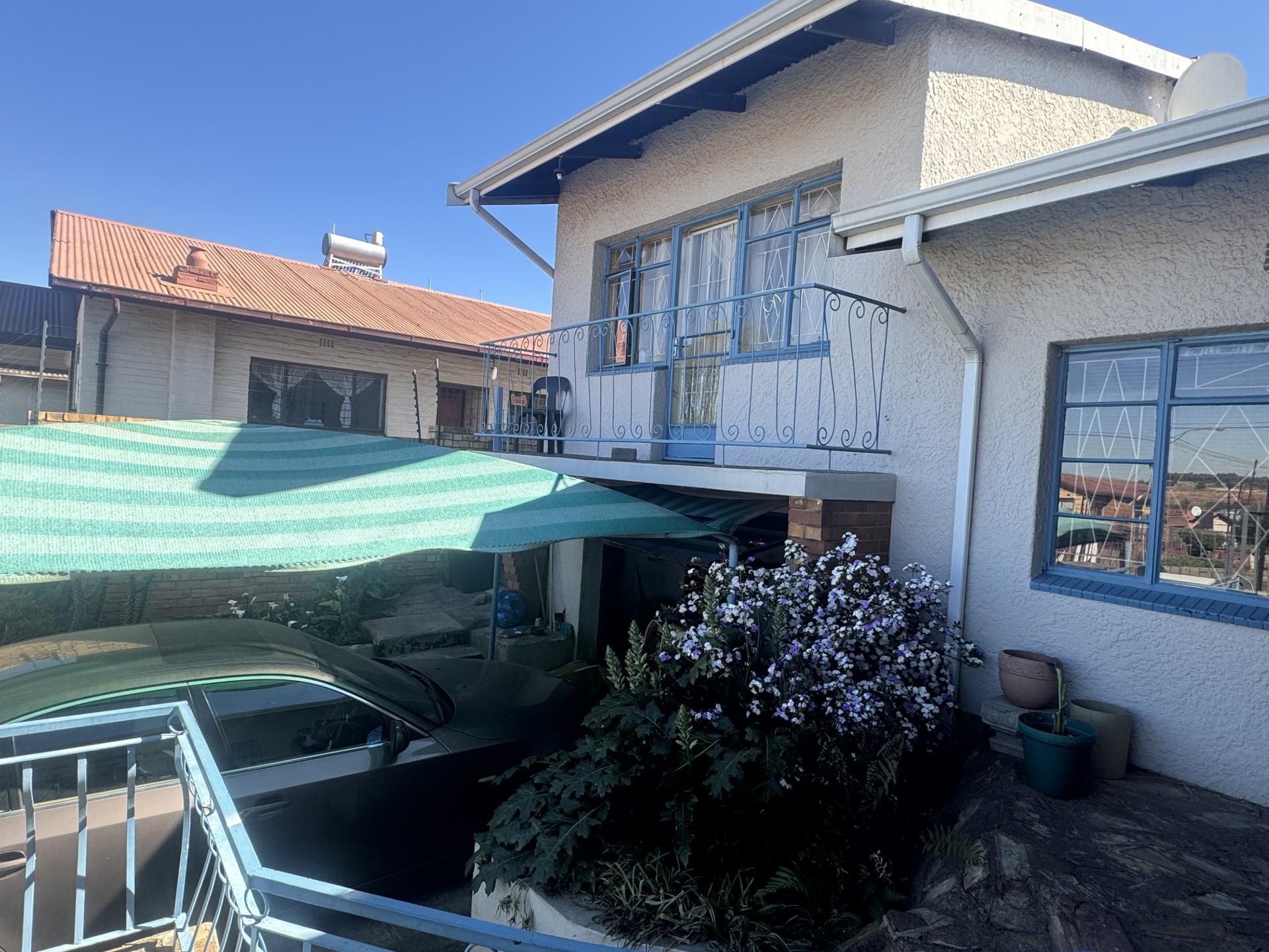  of property in Bosmont