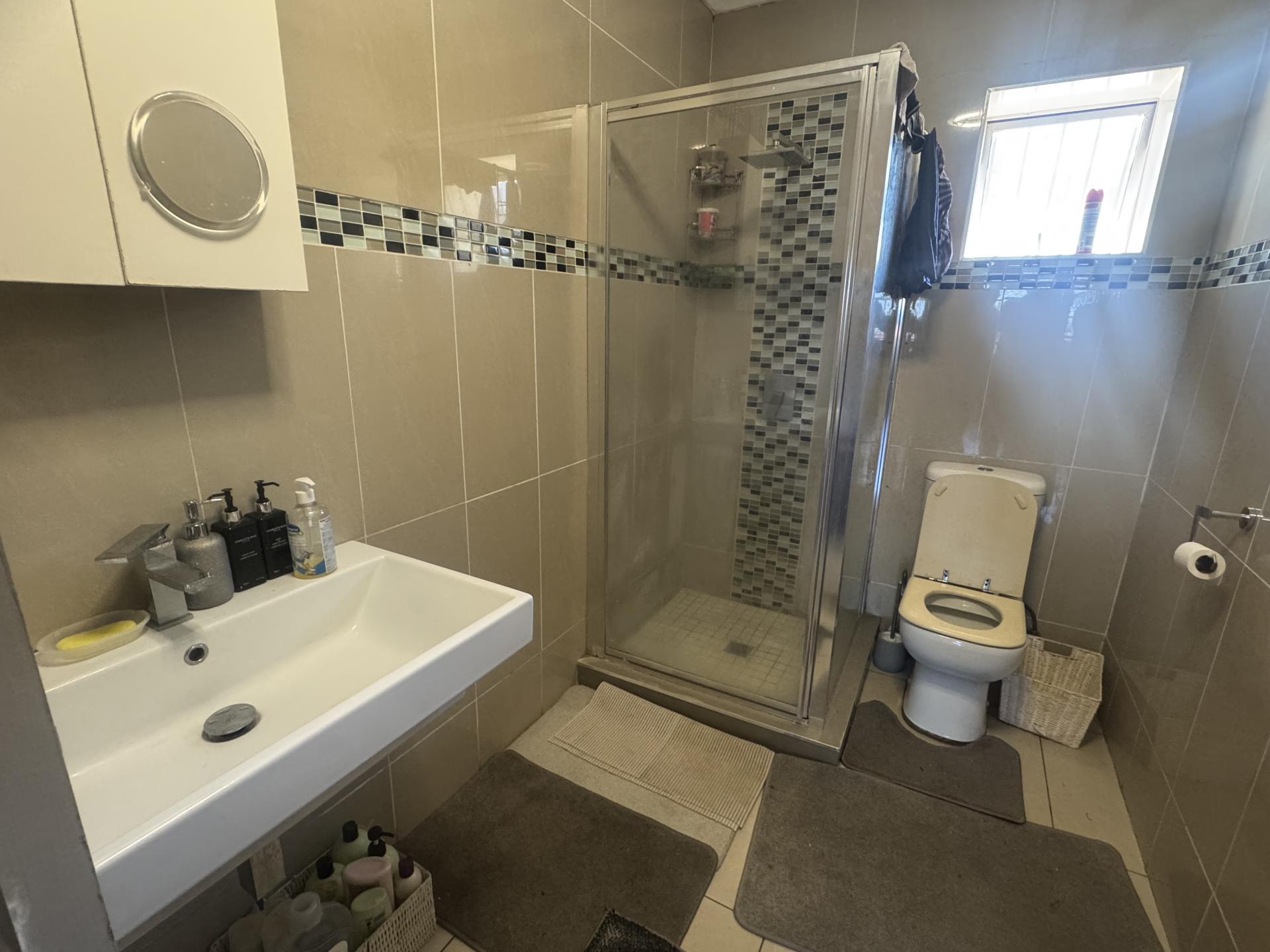  of property in Bosmont