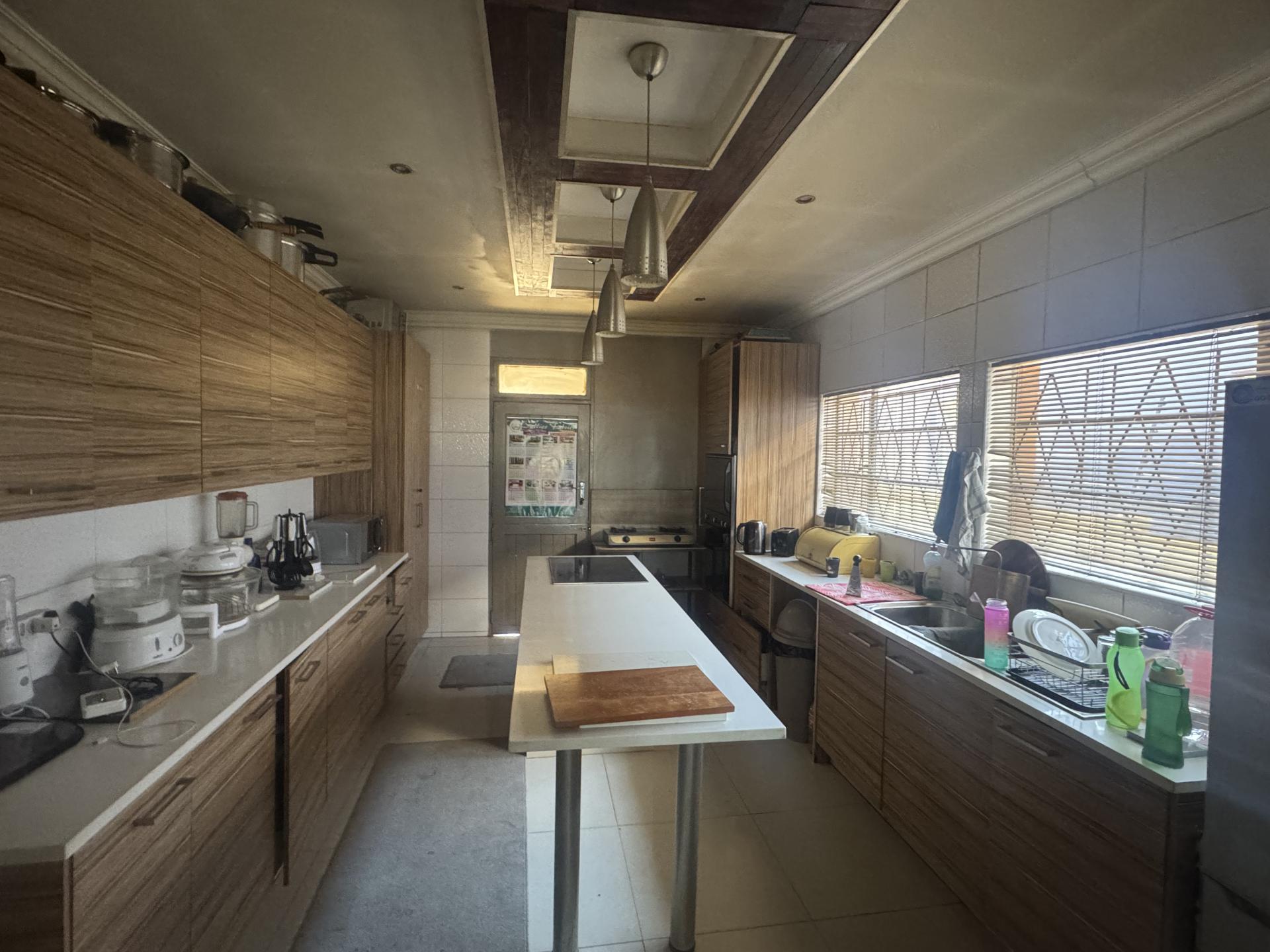  of property in Bosmont