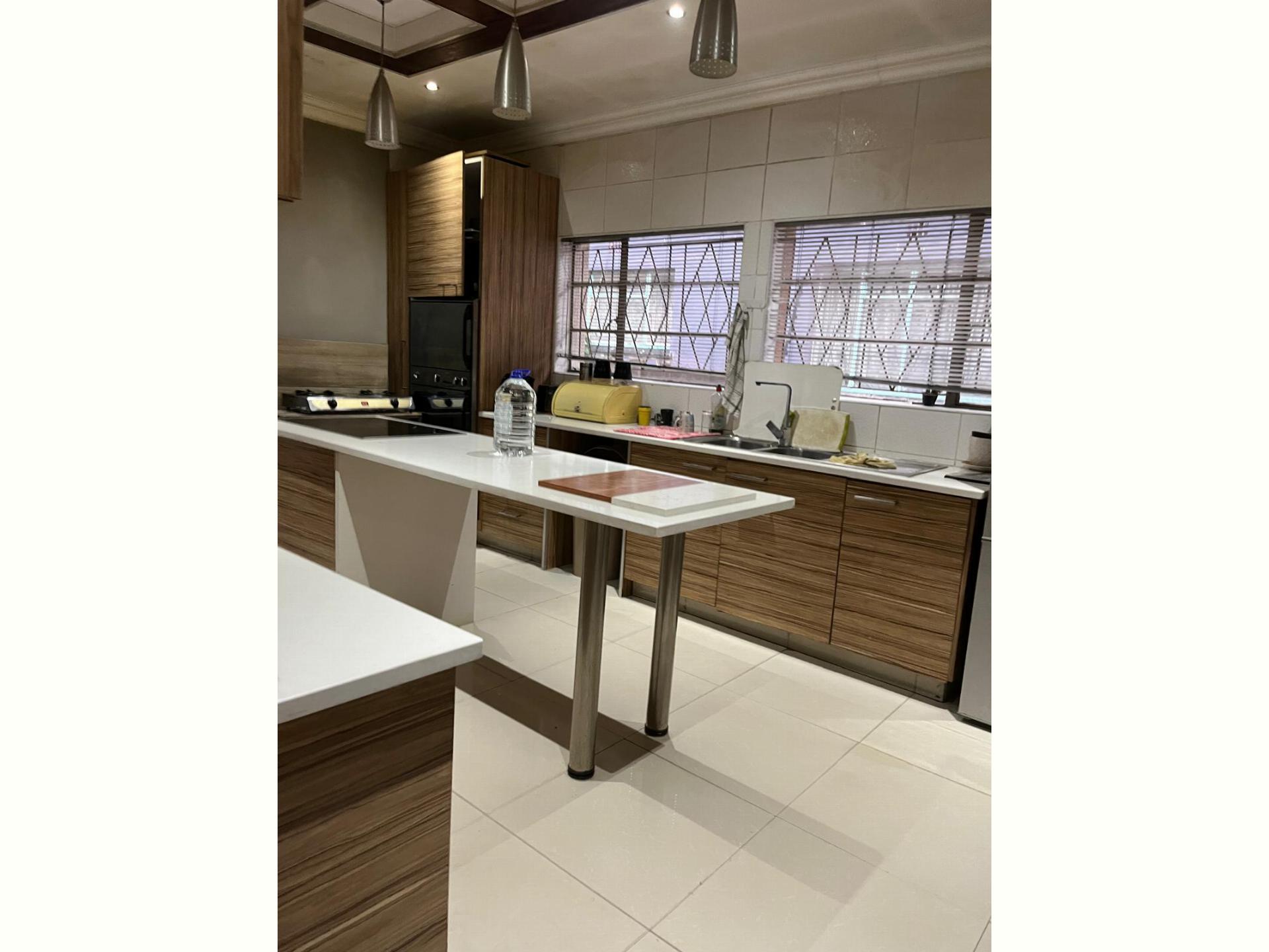  of property in Bosmont