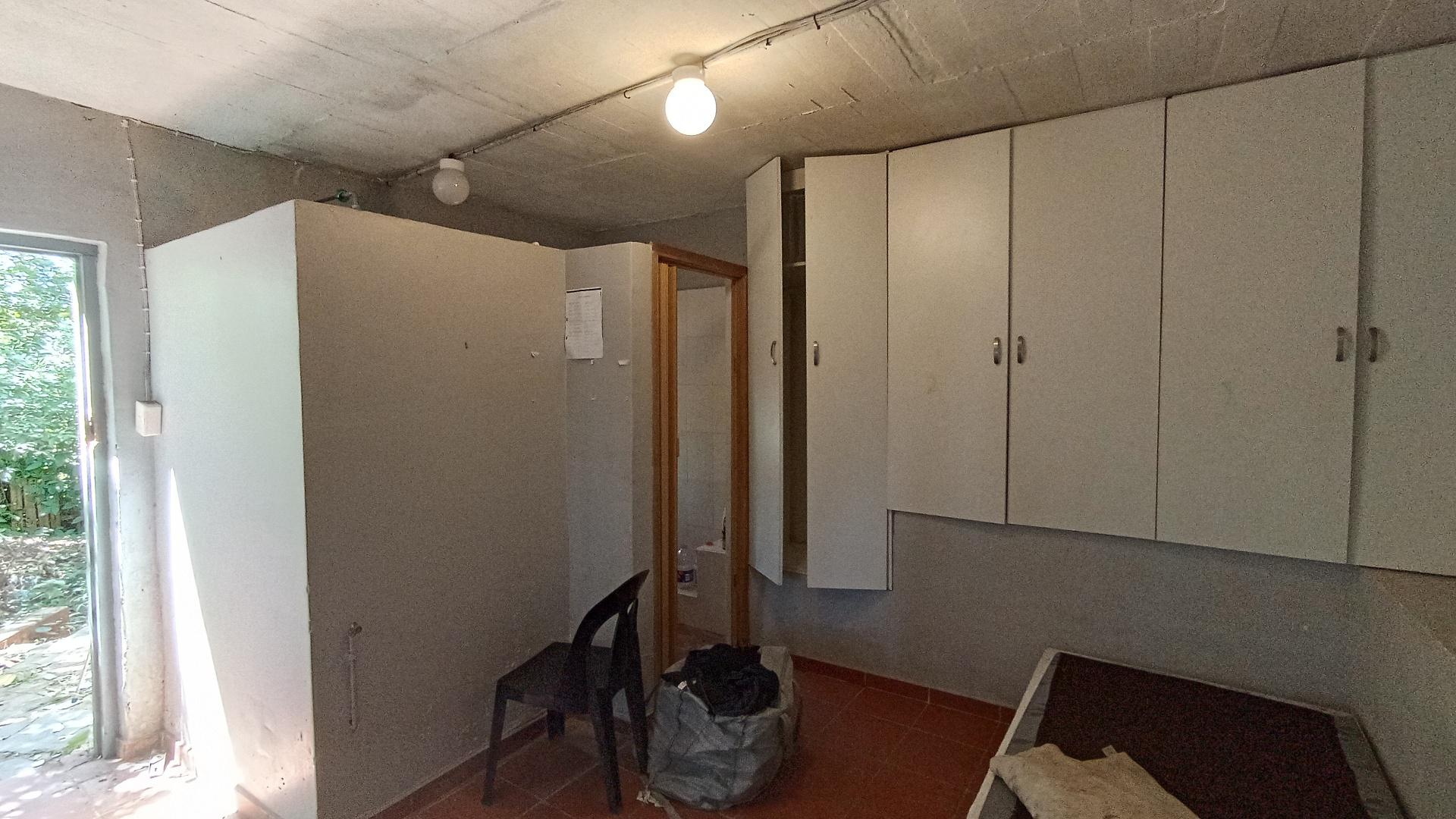 Flatlet - 35 square meters of property in Cato Manor 