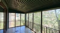 Balcony - 9 square meters of property in Cato Manor 