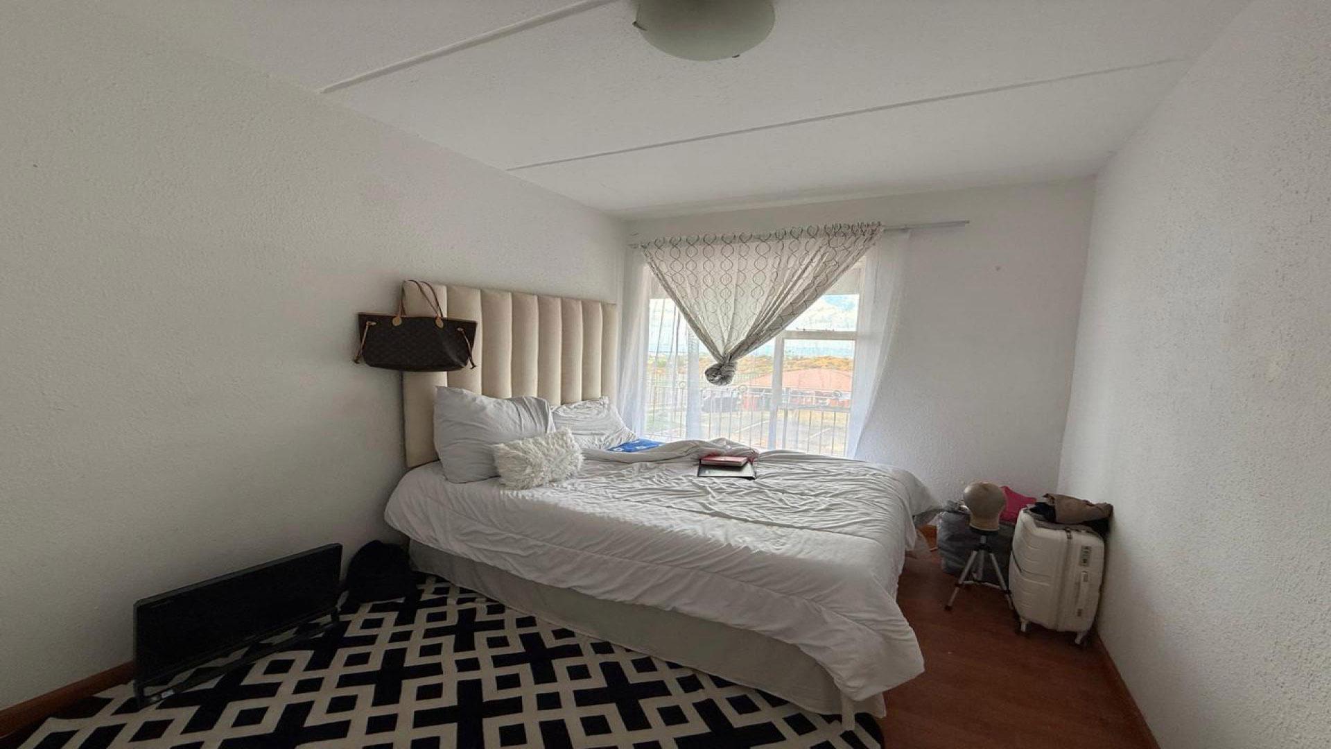 Bed Room 1 of property in Risana