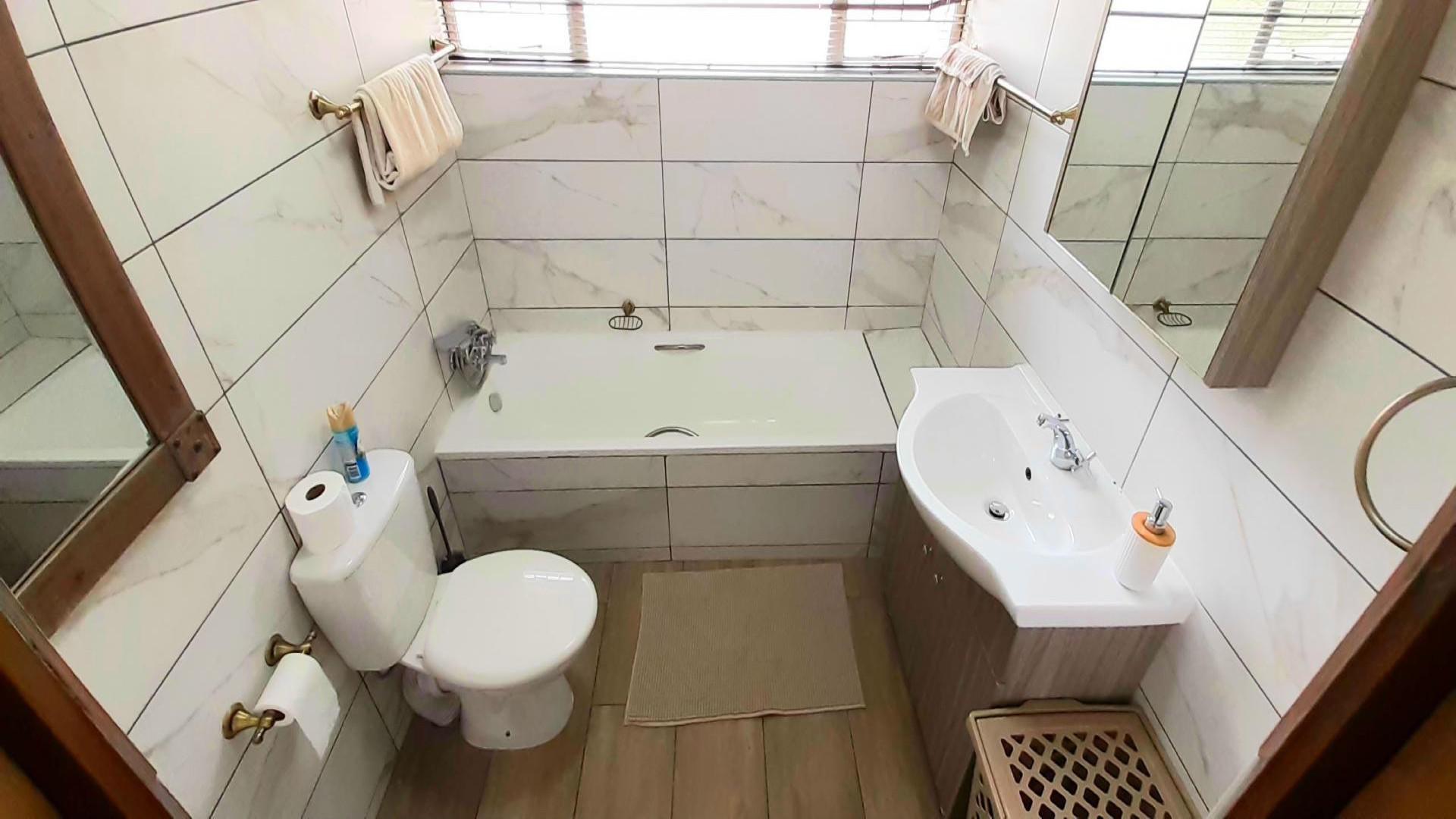 Bathroom 2 of property in Polokwane