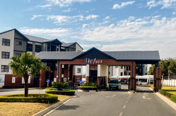 2 Bedroom Apartment for Sale For Sale in Northgate (JHB) - MR694338