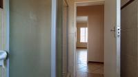 Bathroom 1 - 6 square meters of property in Mooikloof Ridge