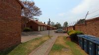 Front View of property in Mooikloof Ridge