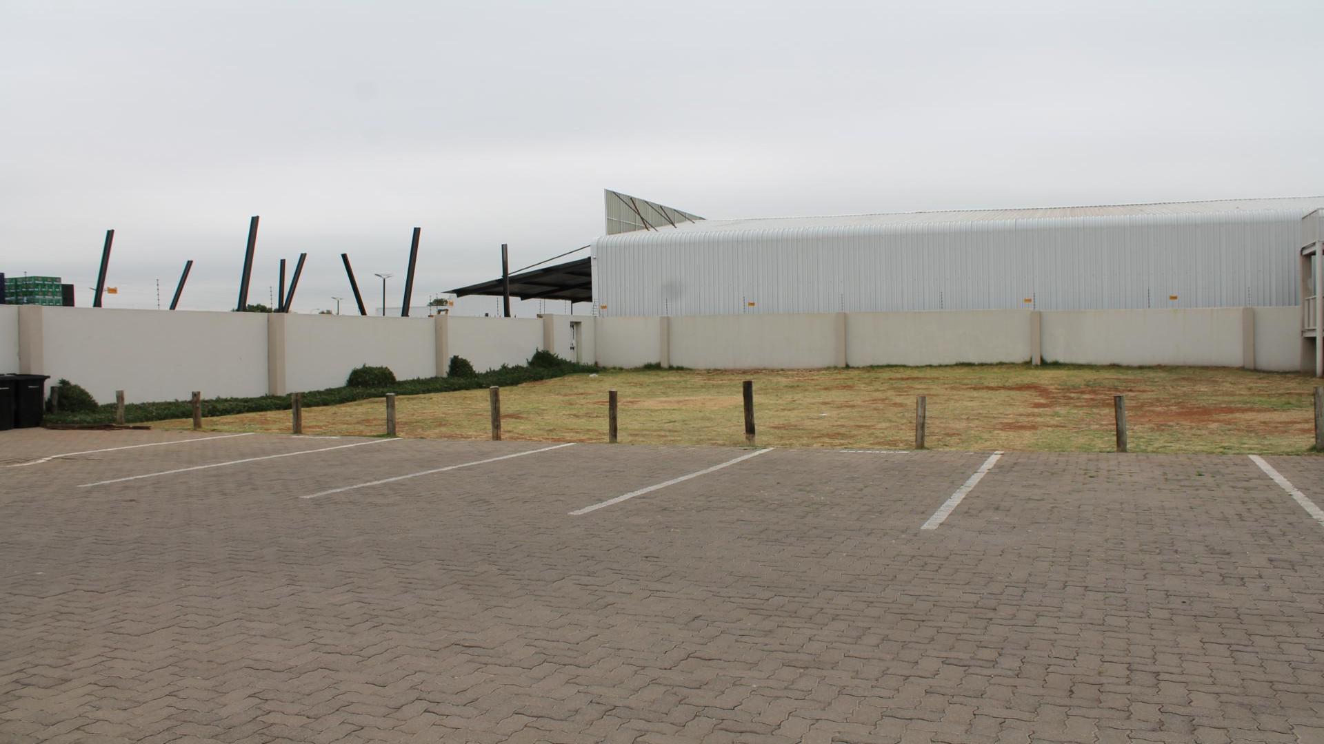 Carport  of property in Mayberry Park
