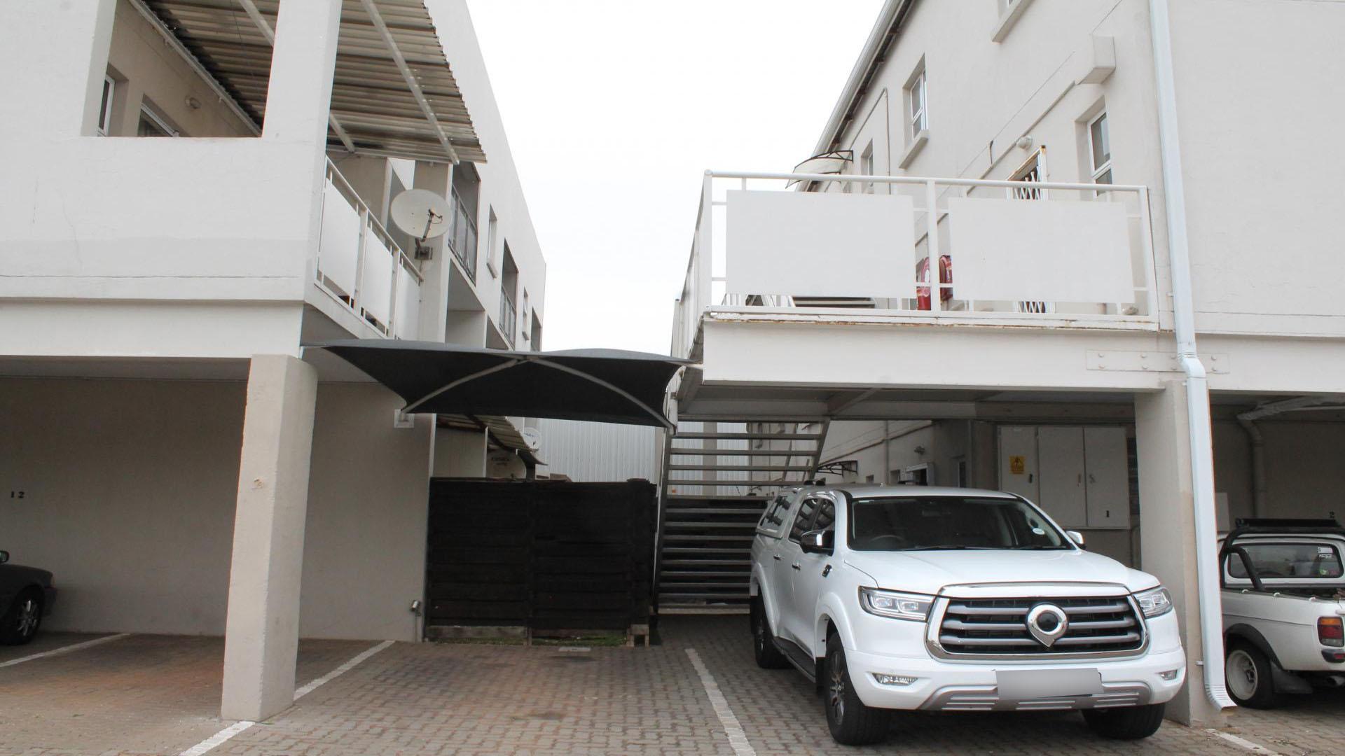 Carport  of property in Mayberry Park