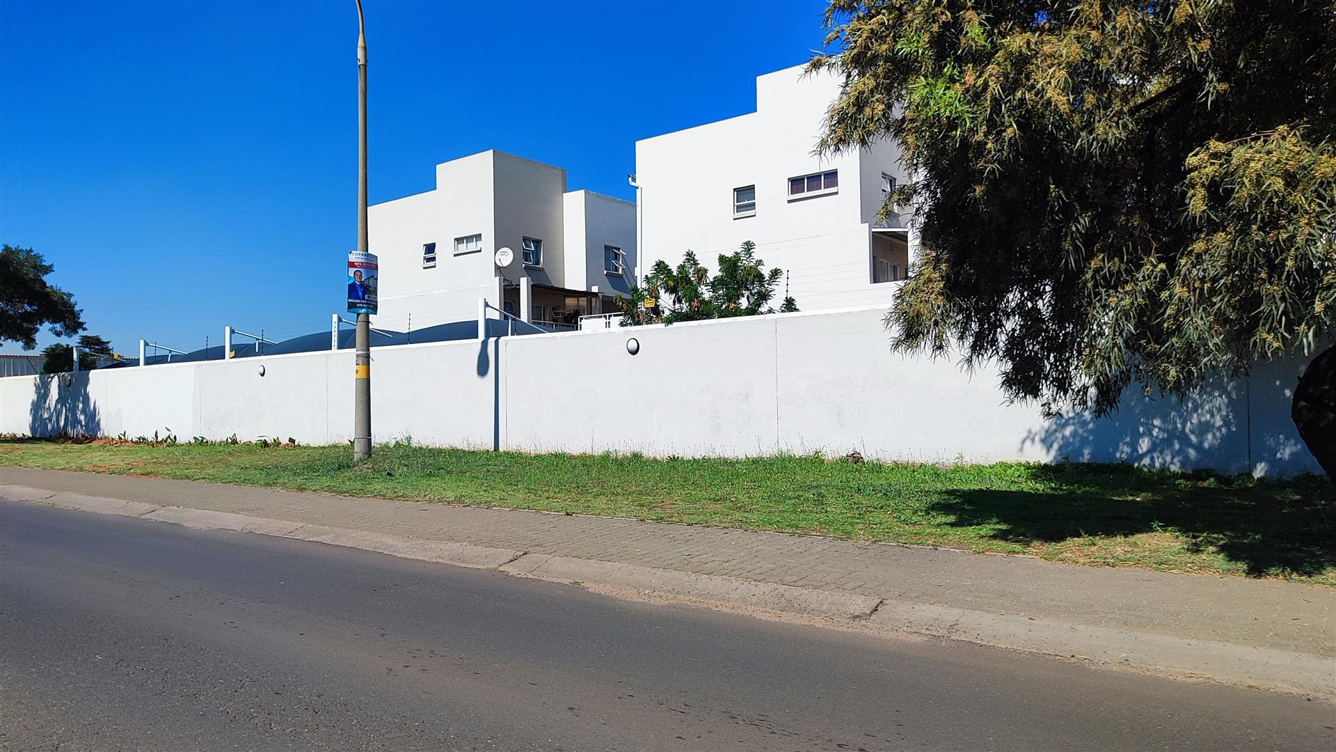 Front View of property in Mayberry Park