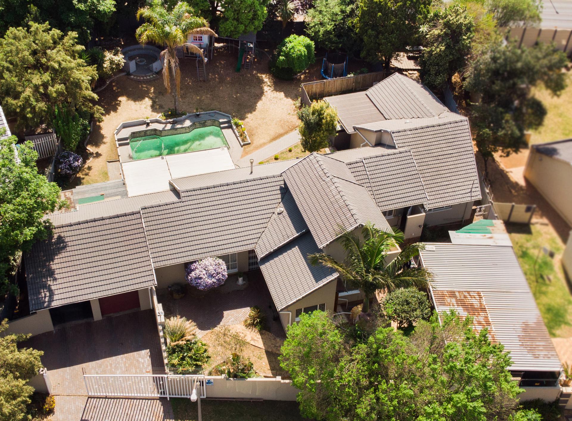  of property in Weltevreden Park