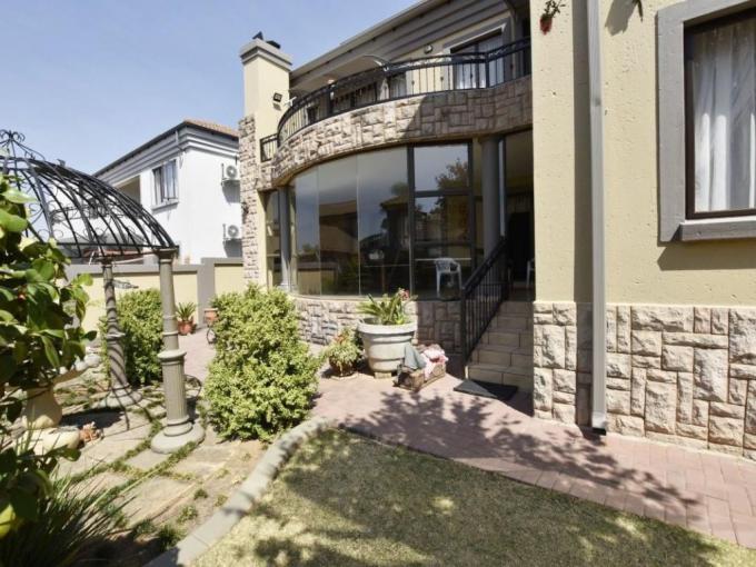 3 Bedroom House for Sale For Sale in Moreletapark - MR694355