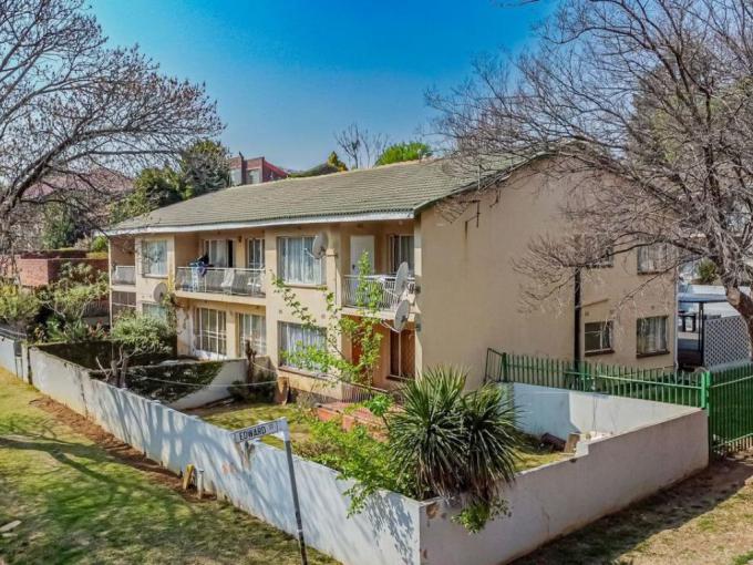 2 Bedroom Apartment for Sale For Sale in Windsor West - MR694362