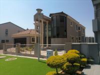  of property in Thornhill