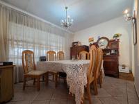  of property in Brackenhurst