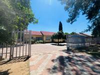  of property in Brackendowns