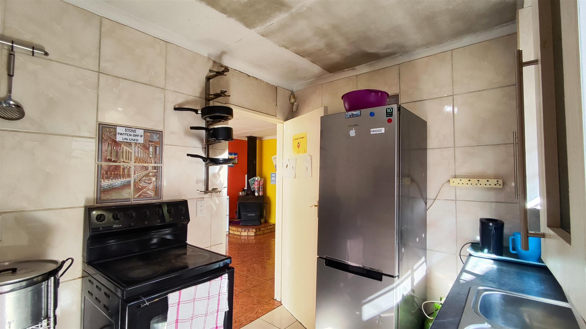 Kitchen - 8 square meters of property in Daveyton