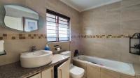 Bathroom 1 - 7 square meters of property in Daveyton