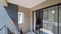Balcony - 9 square meters of property in Maroeladal